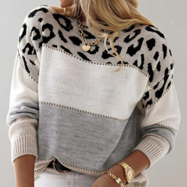 Elegante jersey de estampado de leopardo.