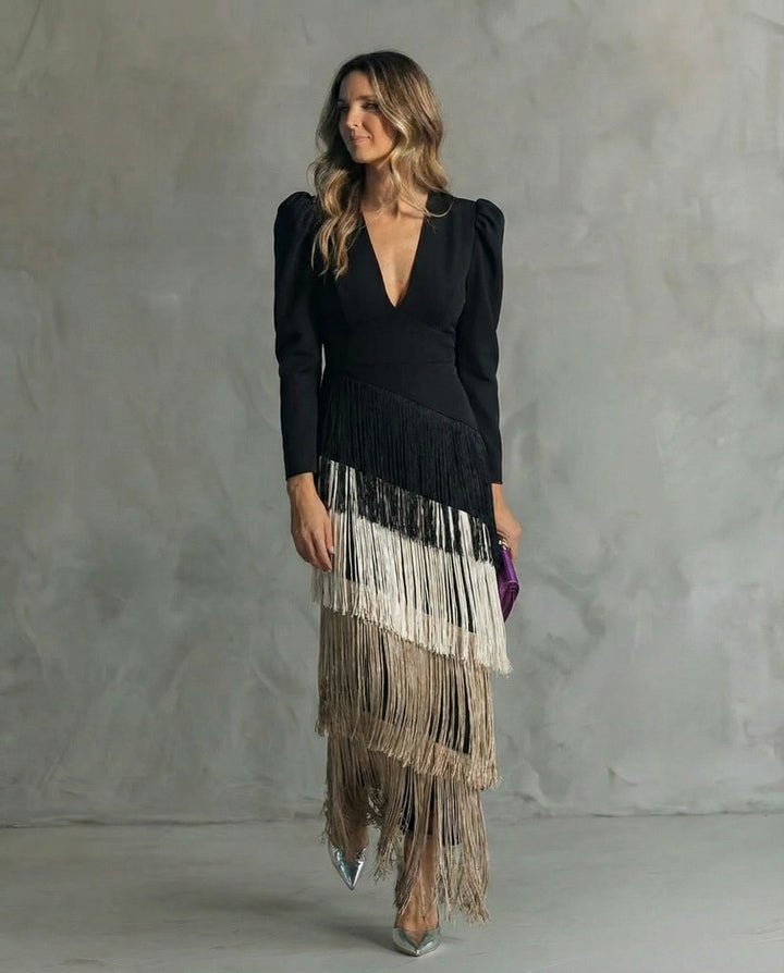 Clara™ | Elegante vestido midi con mangas con flecos