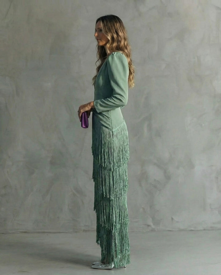 Clara™ | Elegante vestido midi con mangas con flecos